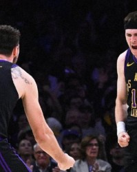 乐鱼体育平台入口-官方登录与在线体验 | Leyu Sports-有点尴尬，湖人本赛季三杀森林狼&amp;amp;詹姆斯均未出场